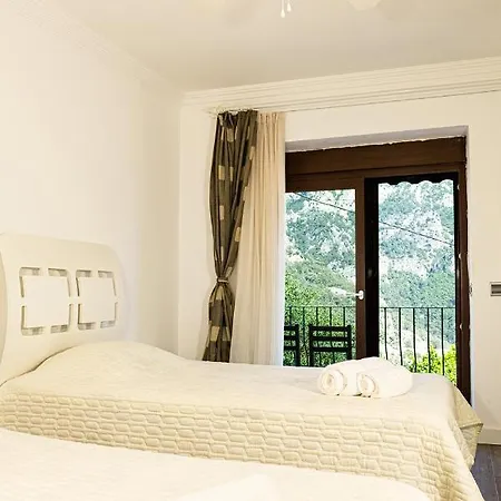 Casa Di Pietra * فتحية