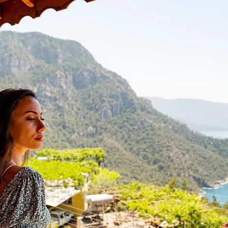 Casa Di Pietra מלון *