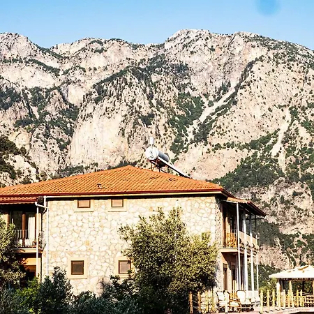 Casa Di Pietra Otel *