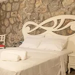 Casa Di Pietra Hotel